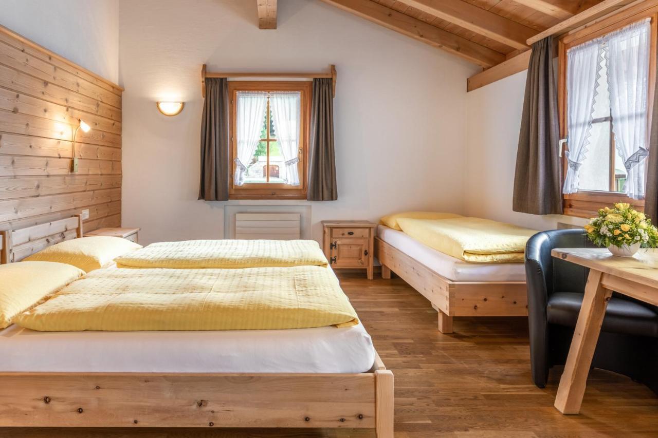 Hotel Landgasthof Staila Fuldera Exteriör bild